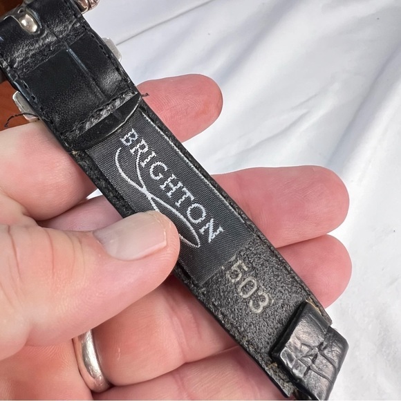 Vintage BRIGHTON Black Brown Belt Stacked Leather Engraved Buckle Adjustable Lg - Picture 8 of 9